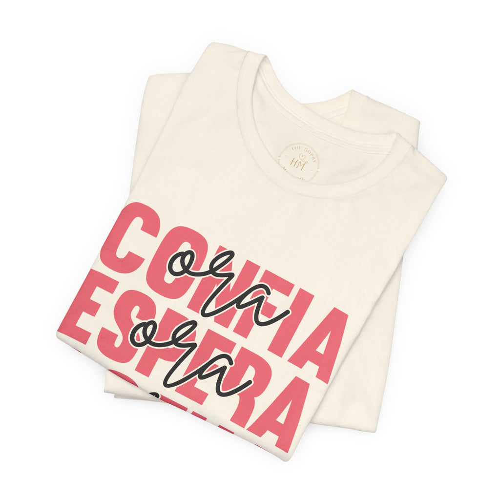 Coração Está Atoja Graphic Tee
