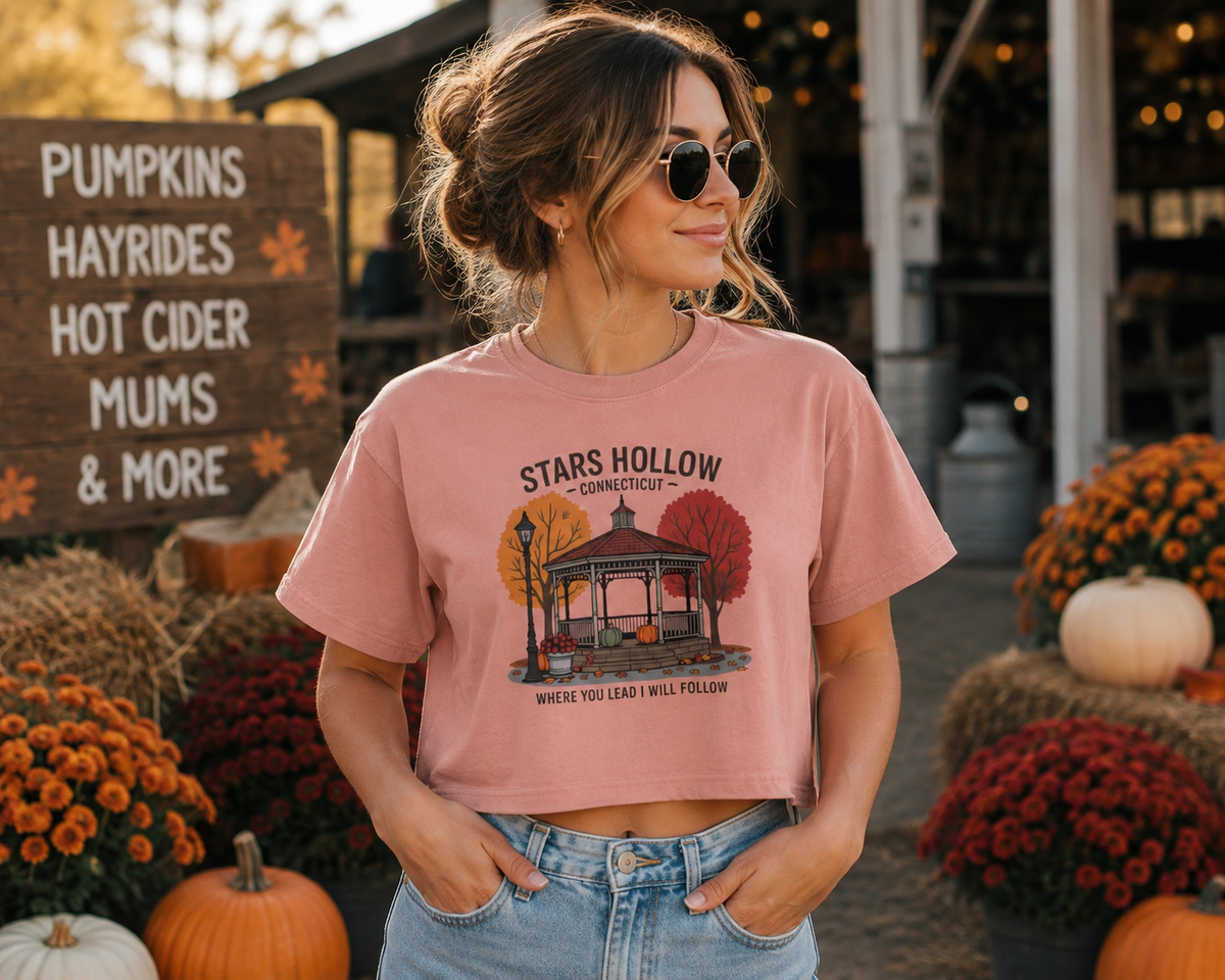 Stars Hollow Gazebo Tee — Women's Boxy Crop