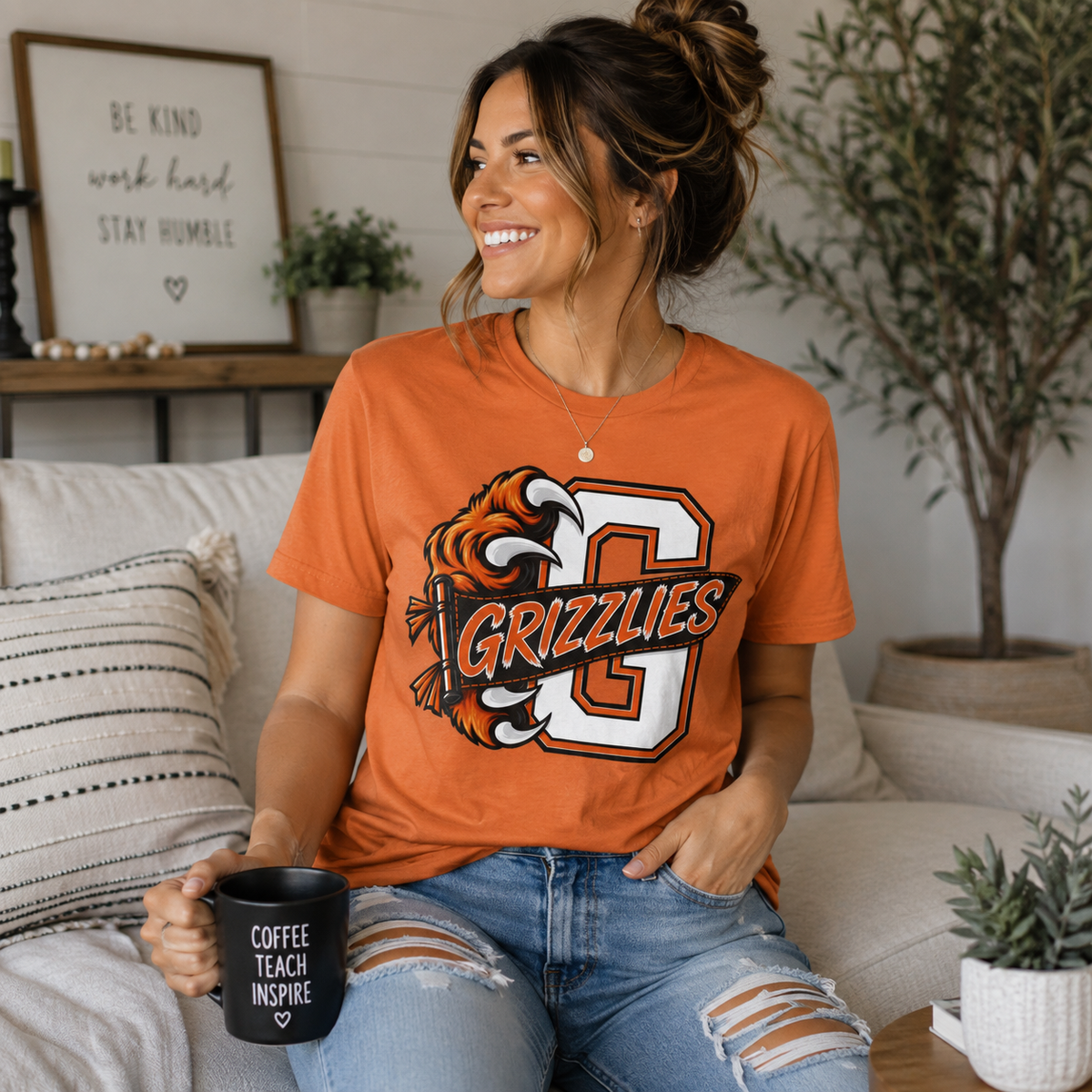 Grizzlies G Letter Mascot Tee