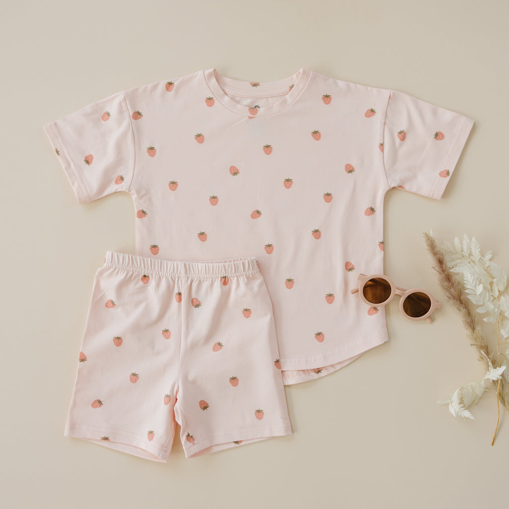 Organic Cotton Strawberry Print Shorts Set Toddler / Kids
